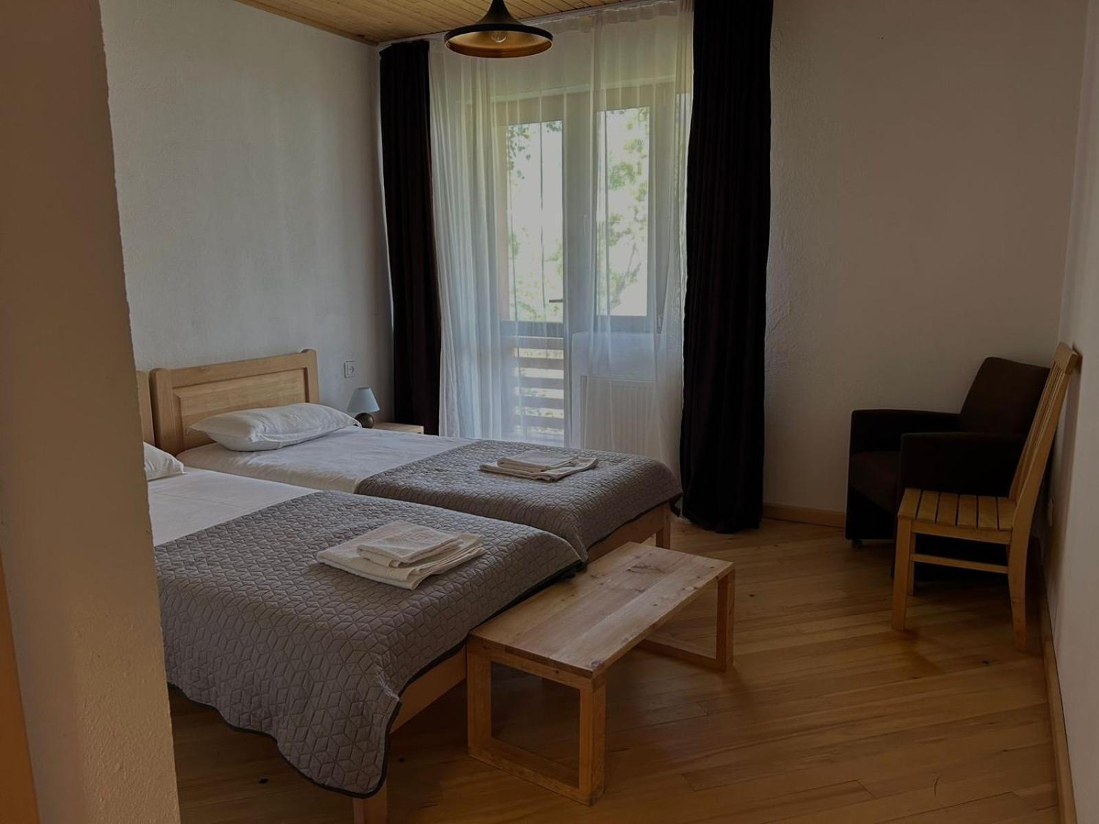 Beko'S Garden Inn Mestia Zewnętrze zdjęcie